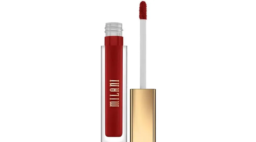 Lipbalm in red