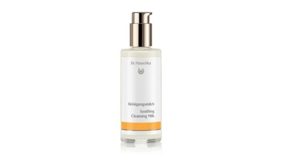 Dr Hauschka cleaning