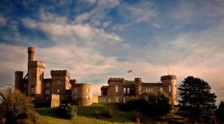 Explore Inverness Castle