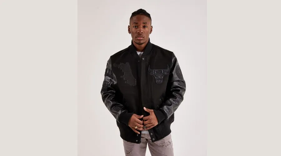 New Mens Pro Standard Chicago Bulls Varsity Jacket - Black