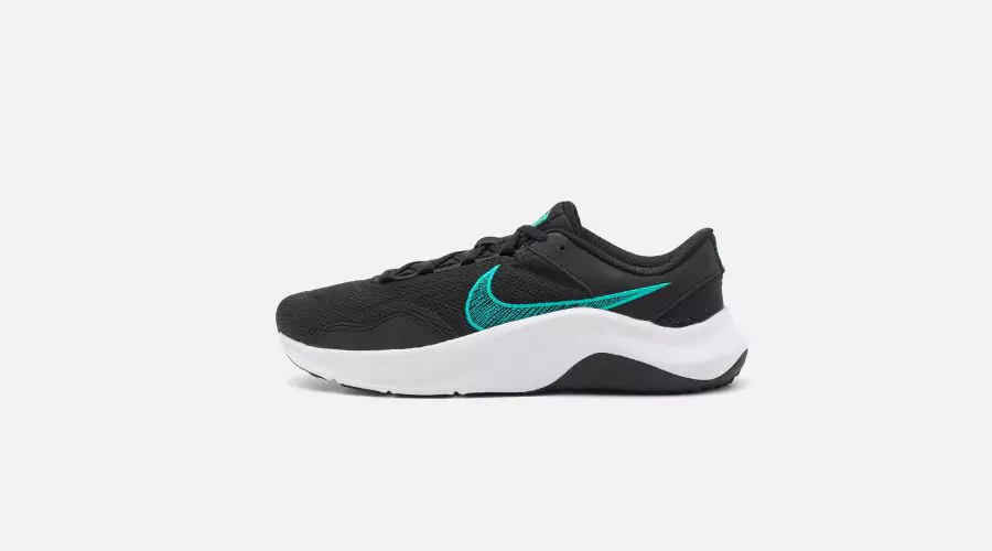 Nike Performance Legend Essential 3 - Fitness Shoes