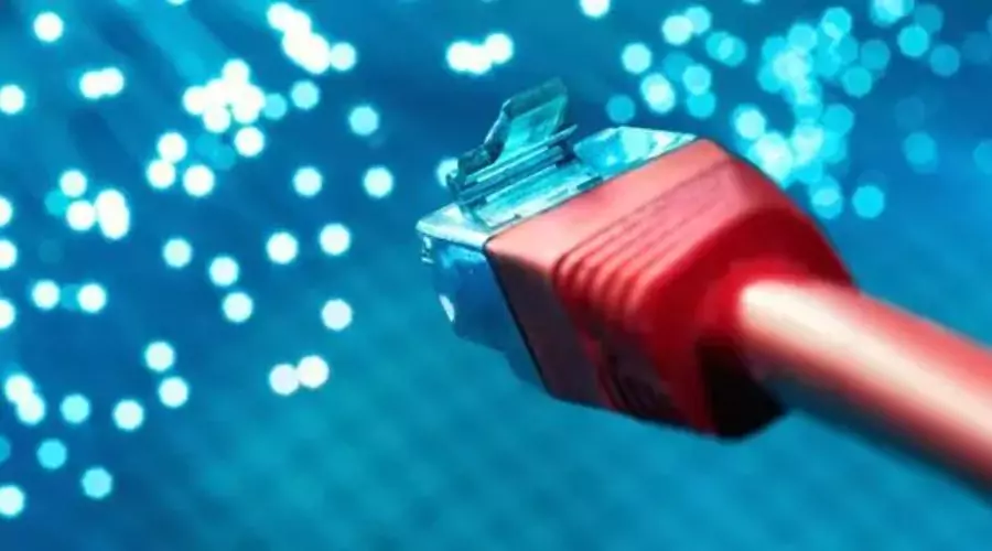 Difference Between Ultrafast Full Fibre Broadband and Traditional Broadband 