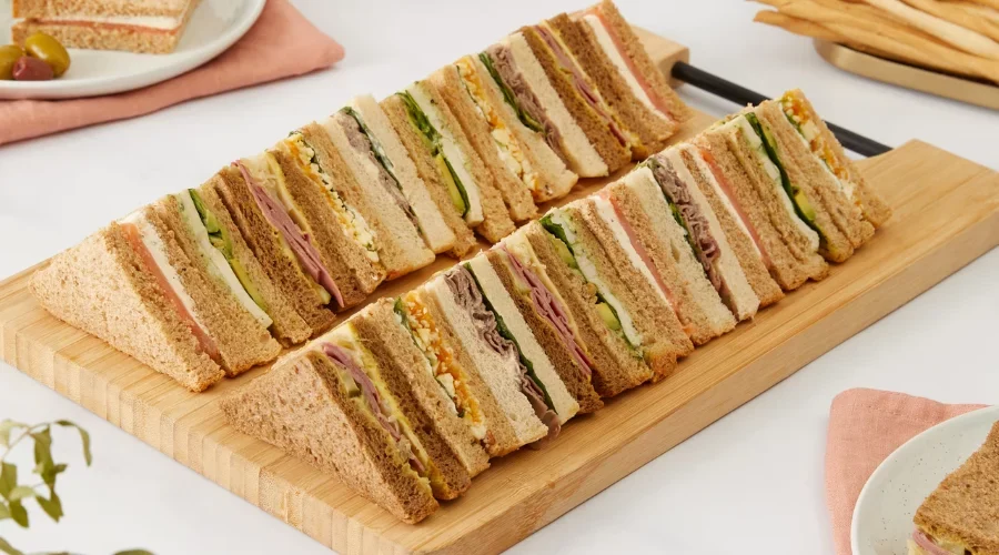 M&S Luxury Sandwich Selection (20 Pieces)