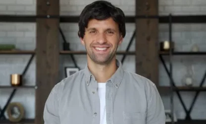 portrait-of-male-entrepreneur-in